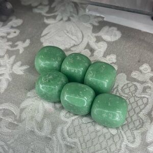 Green Crystal Cubes